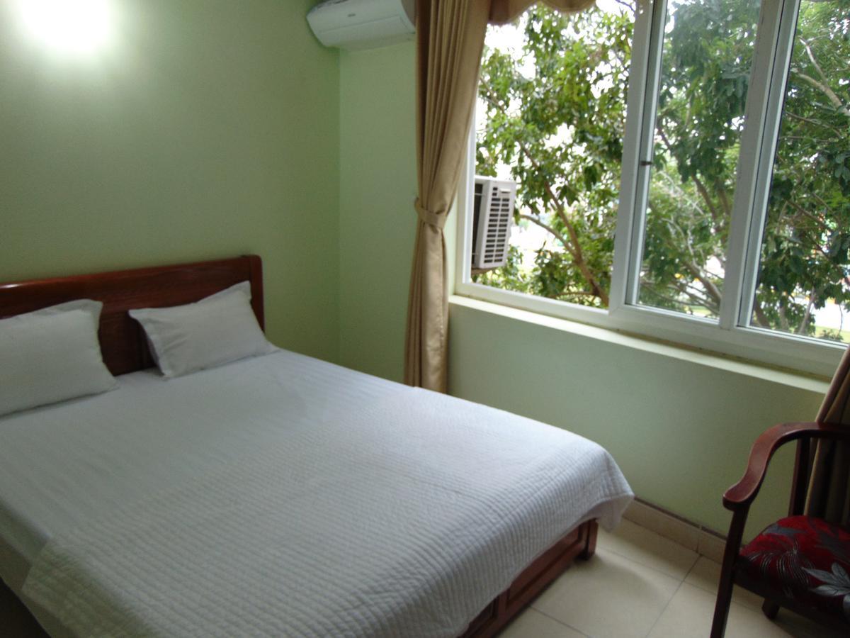 Noi Bai Golden Hotel Екстериор снимка