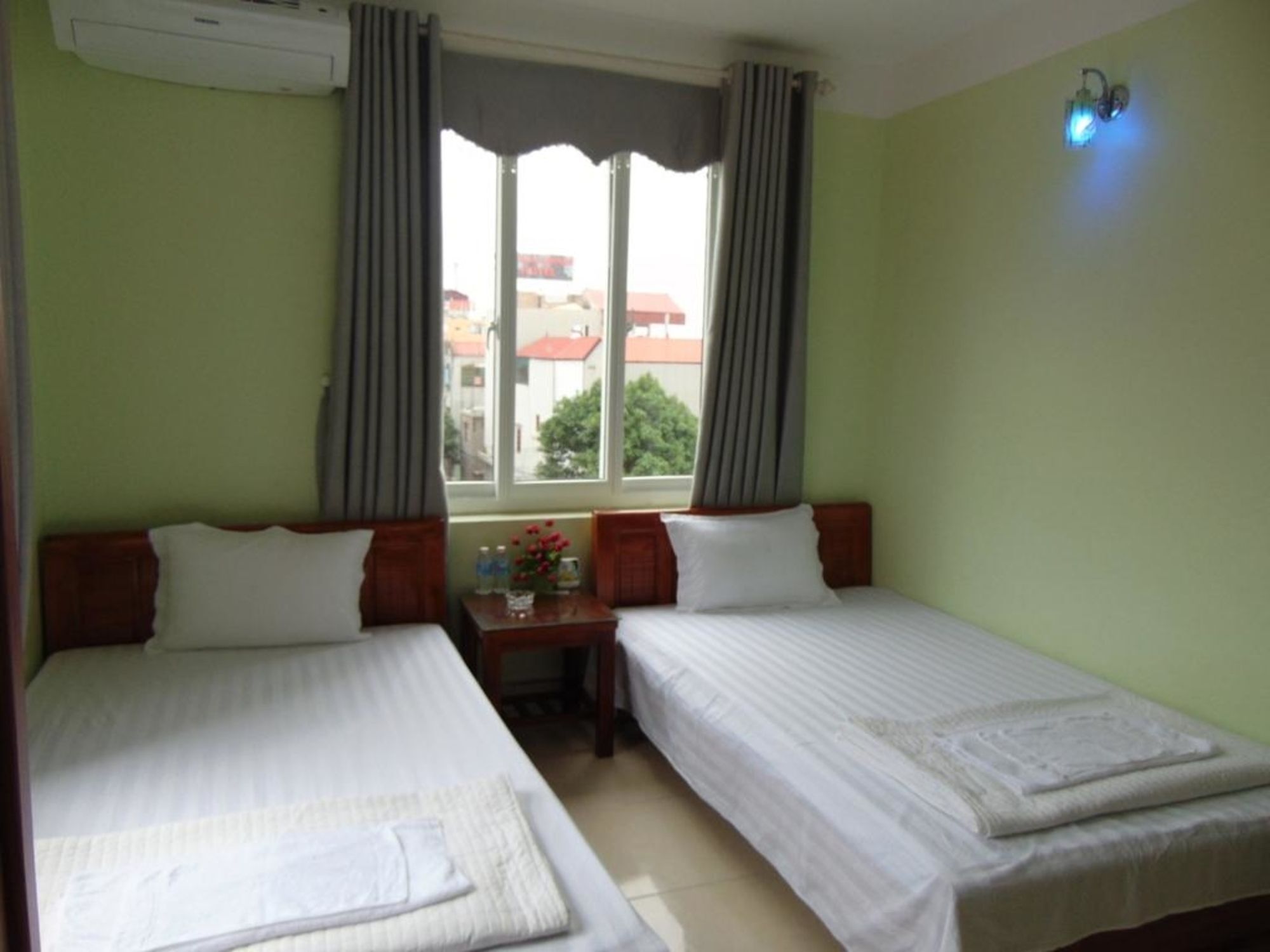 Noi Bai Golden Hotel Екстериор снимка