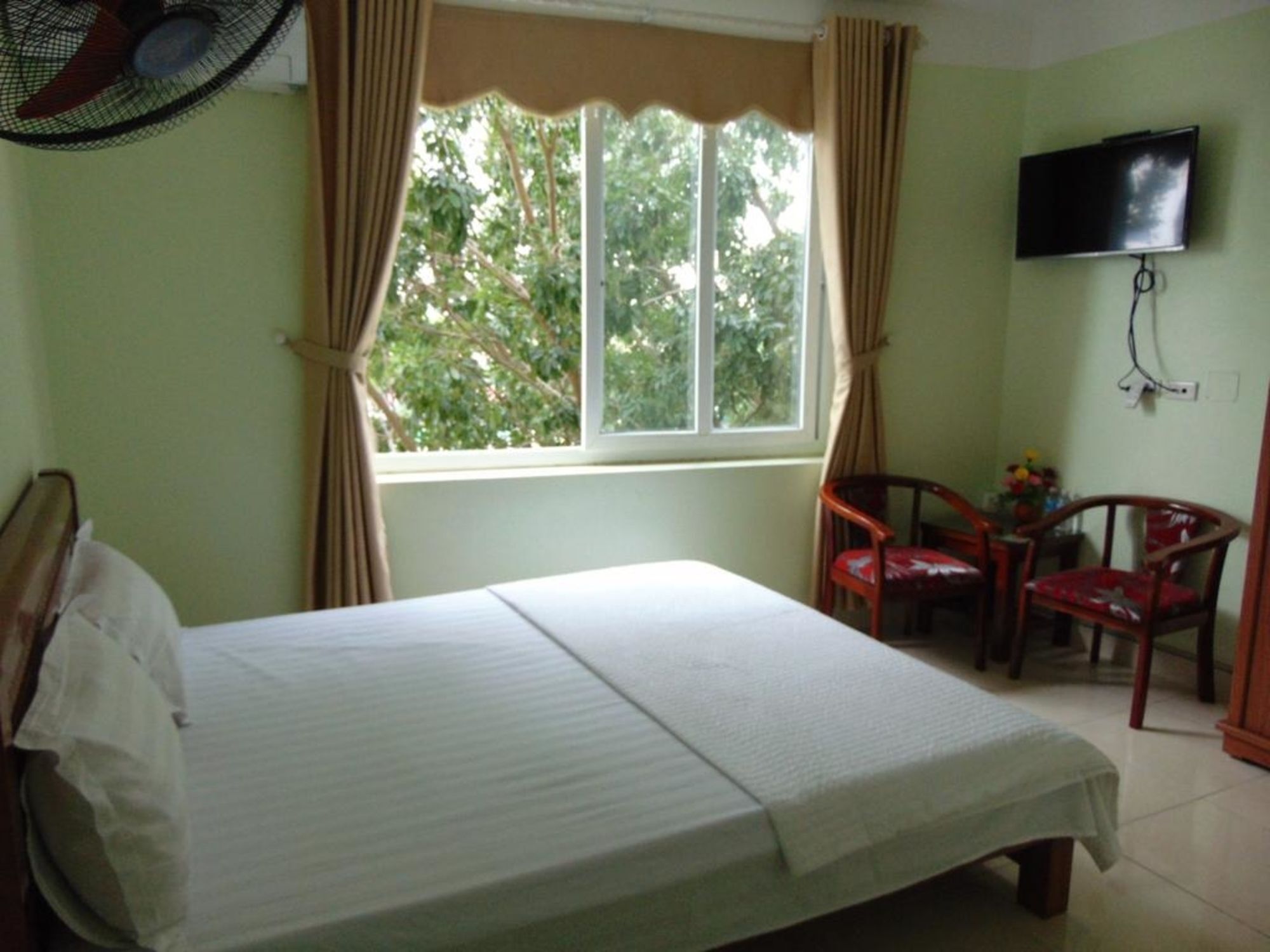 Noi Bai Golden Hotel Екстериор снимка