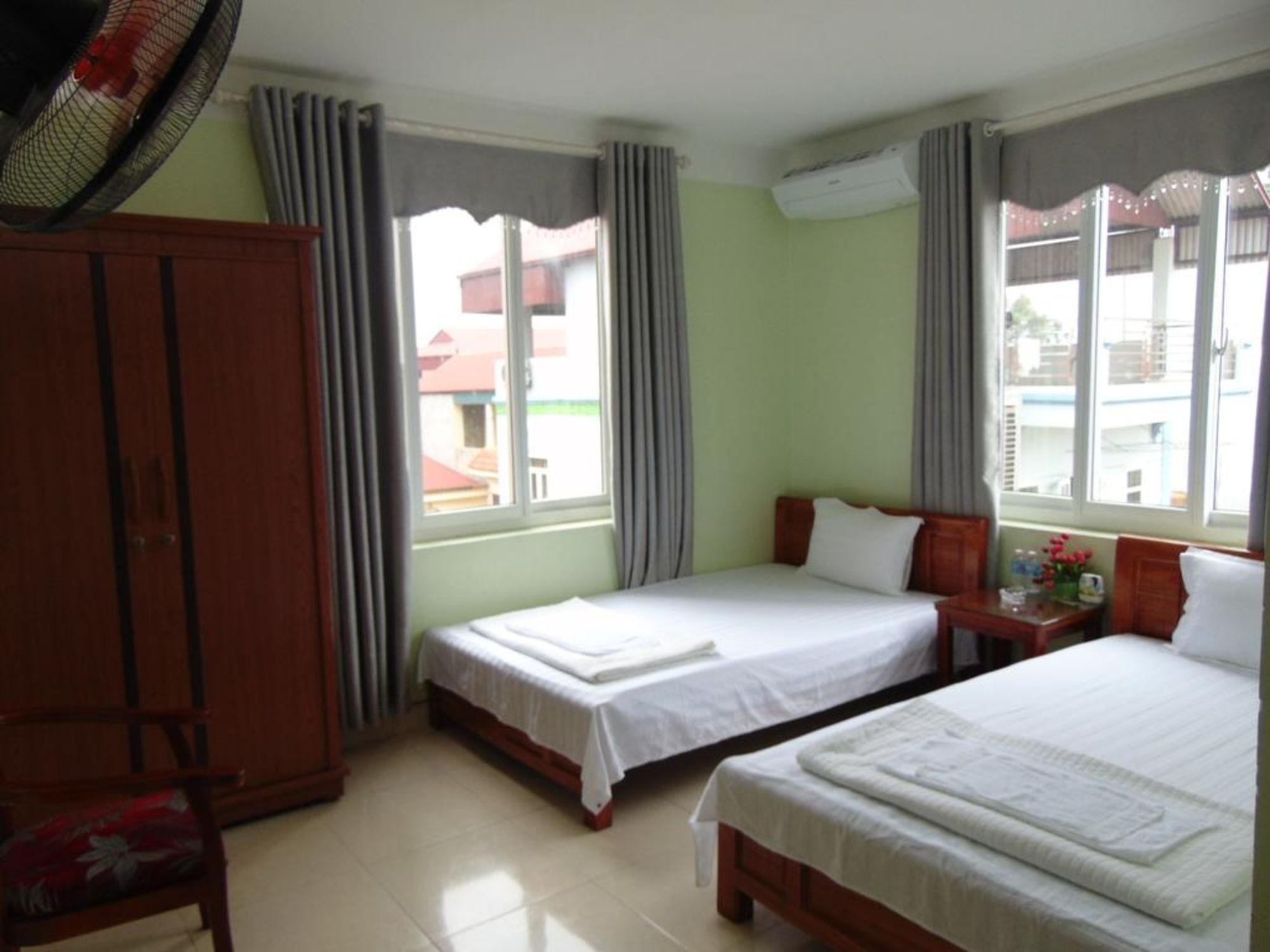 Noi Bai Golden Hotel Екстериор снимка